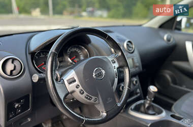 Внедорожник / Кроссовер Nissan Qashqai+2 2012 в 