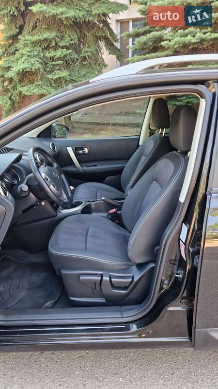 Позашляховик / Кросовер Nissan Qashqai+2 2012 в Миколаєві