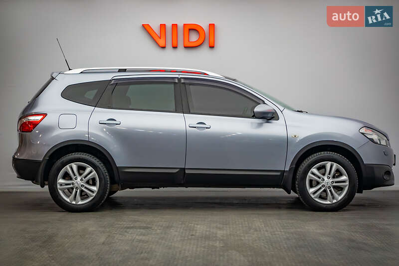 Внедорожник / Кроссовер Nissan Qashqai+2 2013 в Киеве