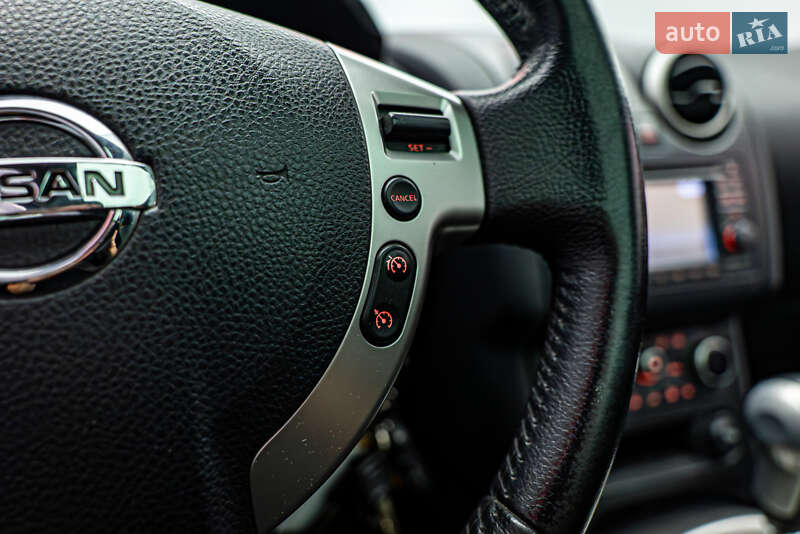 Внедорожник / Кроссовер Nissan Qashqai+2 2013 в Киеве