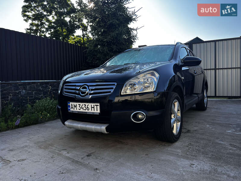 Внедорожник / Кроссовер Nissan Qashqai+2 2009 в Коростышеве