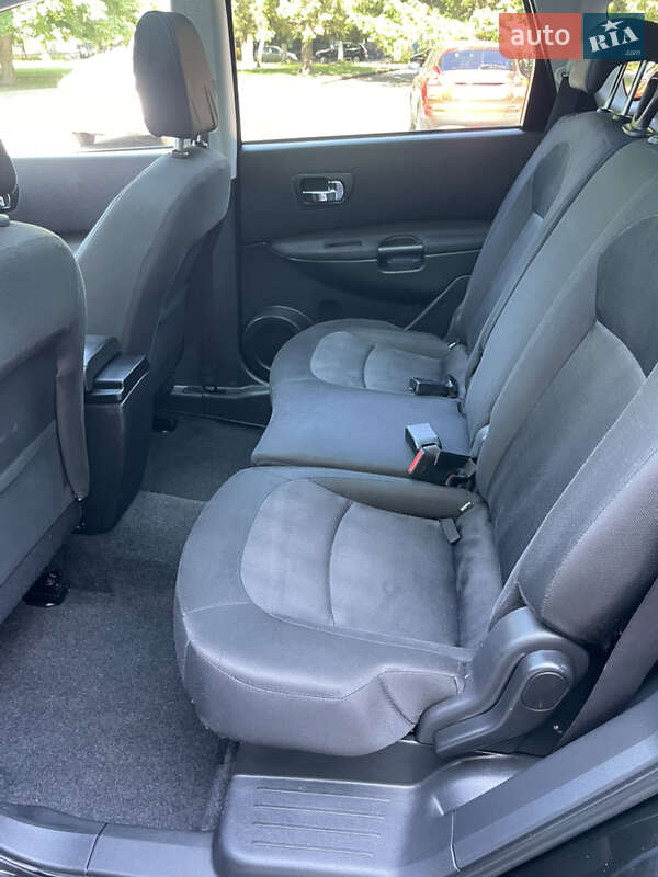 Позашляховик / Кросовер Nissan Qashqai+2 2011 в Рівному
