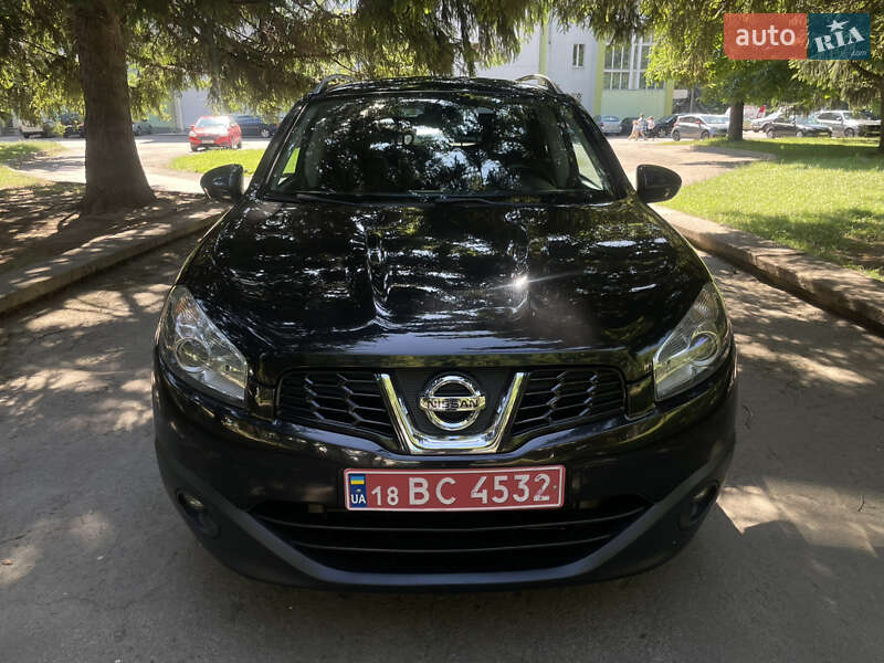 Позашляховик / Кросовер Nissan Qashqai+2 2011 в Рівному