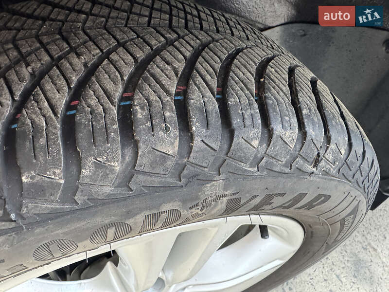 Внедорожник / Кроссовер Nissan Qashqai+2 2011 в Дубно