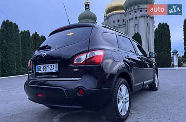 Внедорожник / Кроссовер Nissan Qashqai+2 2011 в 