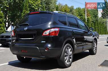Внедорожник / Кроссовер Nissan Qashqai+2 2010 в 