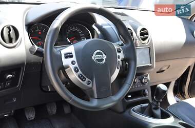 Внедорожник / Кроссовер Nissan Qashqai+2 2010 в 