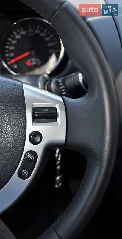 Внедорожник / Кроссовер Nissan Qashqai+2 2010 в Одессе