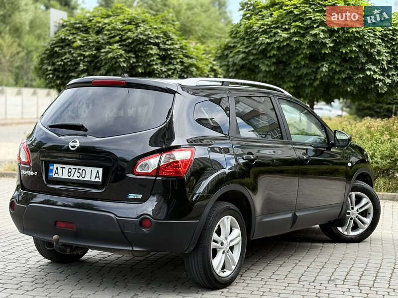 Внедорожник / Кроссовер Nissan Qashqai+2 2013 в Ивано-Франковске