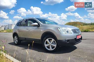 Позашляховик / Кросовер Nissan Qashqai+2 2009 в Вінниці