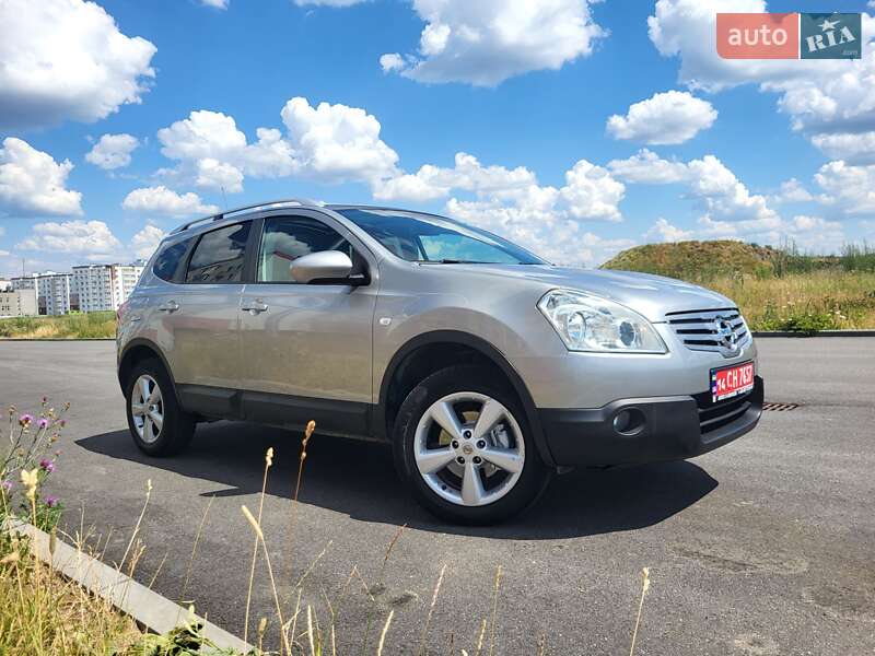 Nissan Qashqai+2 2009