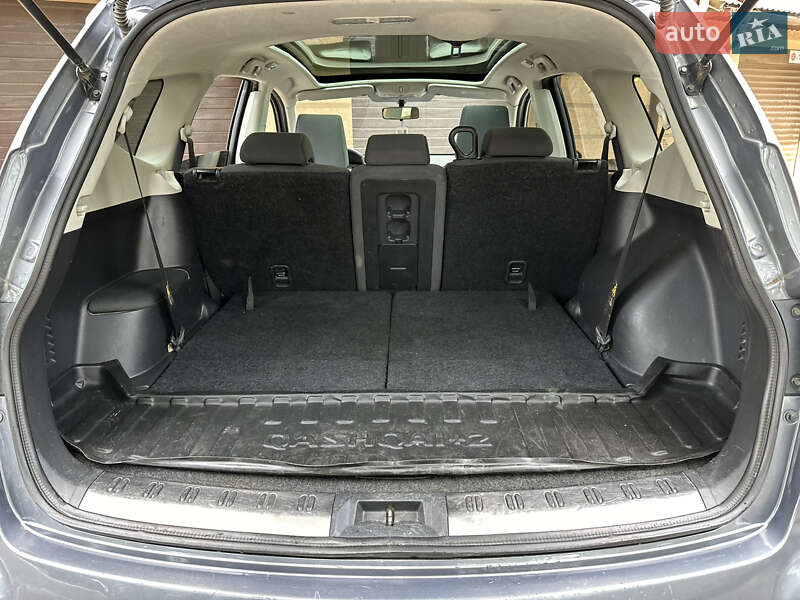Позашляховик / Кросовер Nissan Qashqai+2 2009 в Івано-Франківську