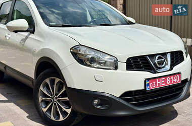 Внедорожник / Кроссовер Nissan Qashqai+2 2013 в 