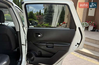 Внедорожник / Кроссовер Nissan Qashqai+2 2013 в 