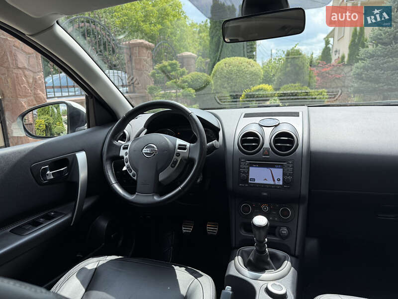 Внедорожник / Кроссовер Nissan Qashqai+2 2013 в Тернополе