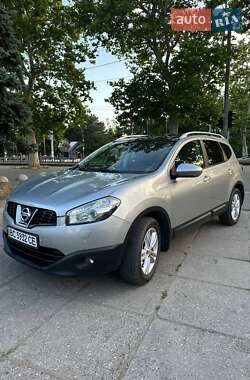 Внедорожник / Кроссовер Nissan Qashqai+2 2010 в Львове
