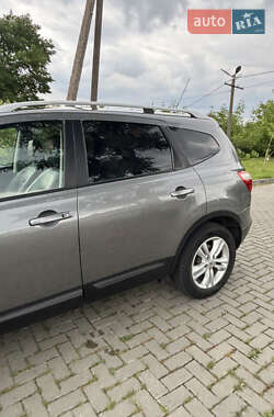 Внедорожник / Кроссовер Nissan Qashqai+2 2013 в 