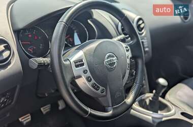 Внедорожник / Кроссовер Nissan Qashqai+2 2012 в 