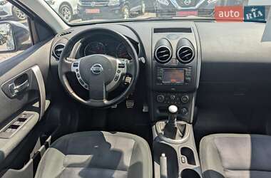 Внедорожник / Кроссовер Nissan Qashqai+2 2012 в 