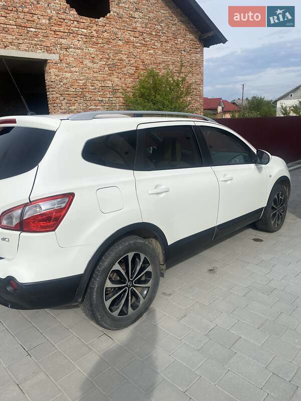 Внедорожник / Кроссовер Nissan Qashqai+2 2012 в Ивано-Франковске