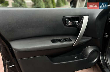 Внедорожник / Кроссовер Nissan Qashqai+2 2011 в 