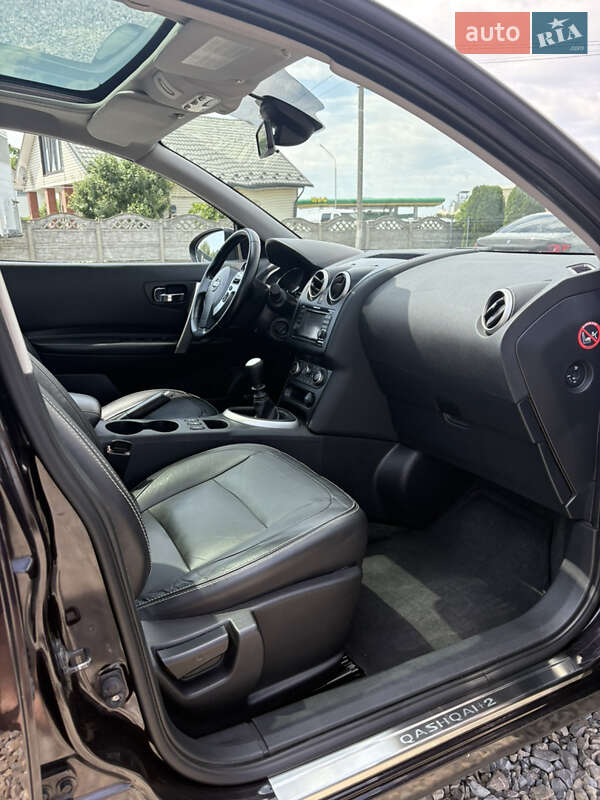 Внедорожник / Кроссовер Nissan Qashqai+2 2010 в Снятине