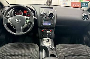 Внедорожник / Кроссовер Nissan Qashqai+2 2009 в 