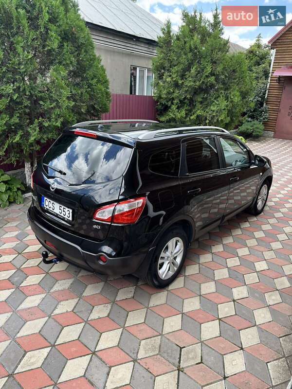 Внедорожник / Кроссовер Nissan Qashqai+2 2012 в Котельве