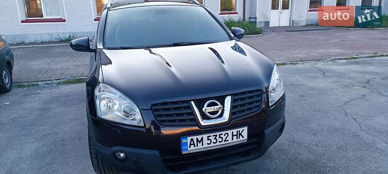 Внедорожник / Кроссовер Nissan Qashqai+2 2009 в Звягеле