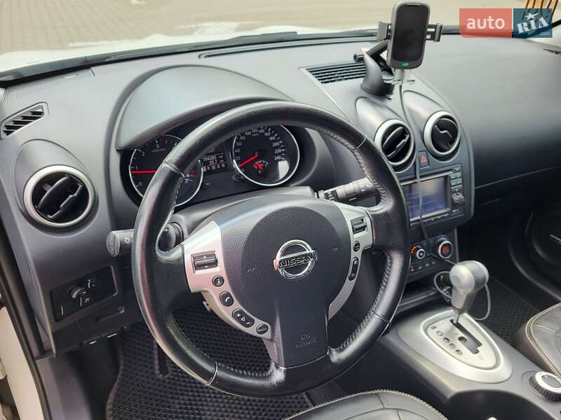 Позашляховик / Кросовер Nissan Qashqai+2 2011 в Чернігові фото 6 Позашляховик / Кросовер Nissan Qashqai+2 2011 в Чернігові
