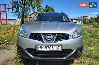 Внедорожник / Кроссовер Nissan Qashqai+2 2013 в Владимирце