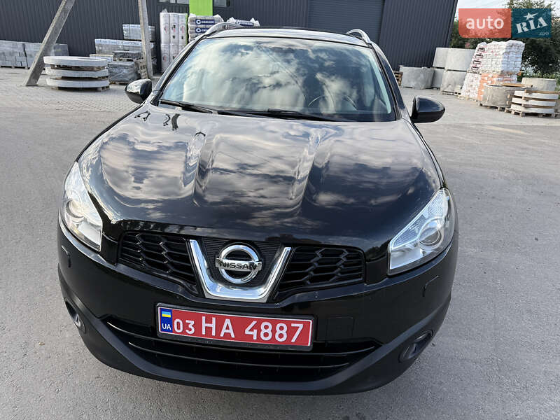 Внедорожник / Кроссовер Nissan Qashqai+2 2011 в Луцке
