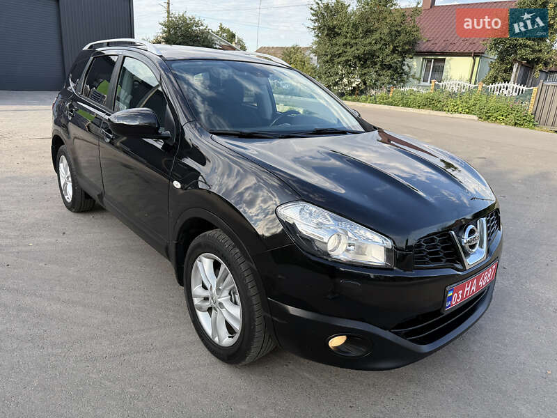 Внедорожник / Кроссовер Nissan Qashqai+2 2011 в Луцке