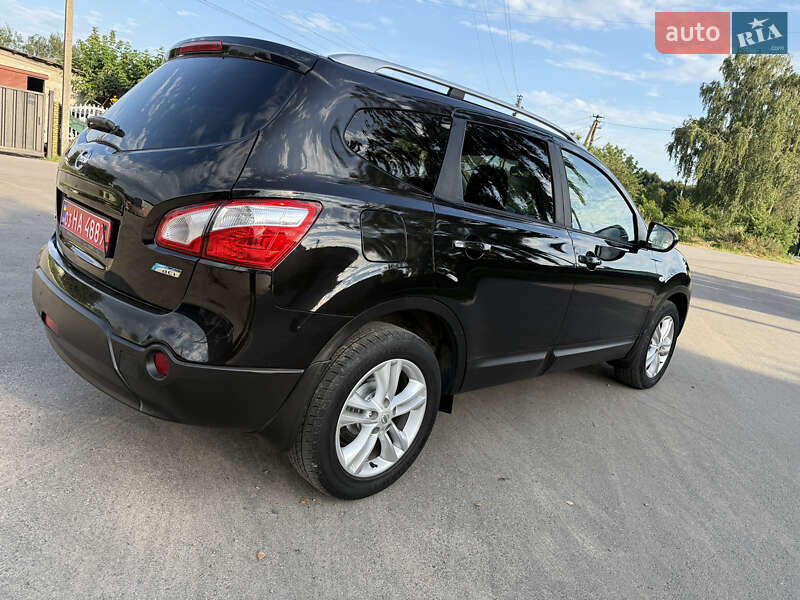 Внедорожник / Кроссовер Nissan Qashqai+2 2011 в Луцке