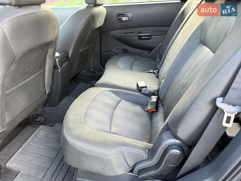Внедорожник / Кроссовер Nissan Qashqai+2 2011 в Луцке