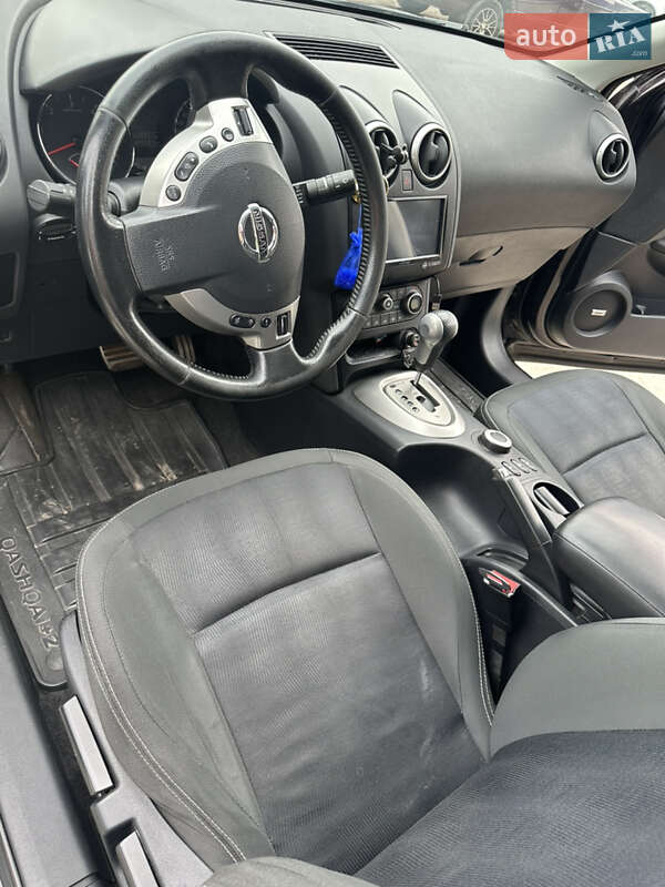 Внедорожник / Кроссовер Nissan Qashqai+2 2011 в Ровно