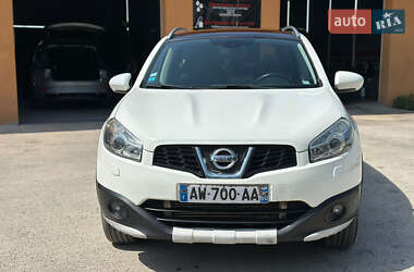 Позашляховик / Кросовер Nissan Qashqai+2 2011 в 