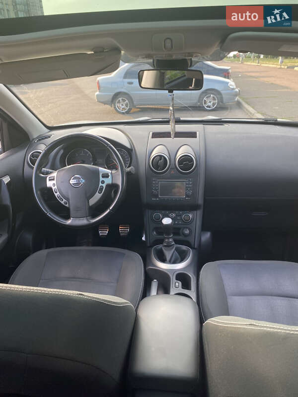 Внедорожник / Кроссовер Nissan Qashqai+2 2011 в Черкассах