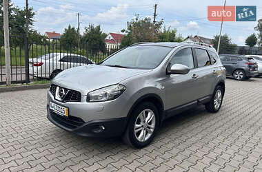 Внедорожник / Кроссовер Nissan Qashqai+2 2012 в Нововолынске