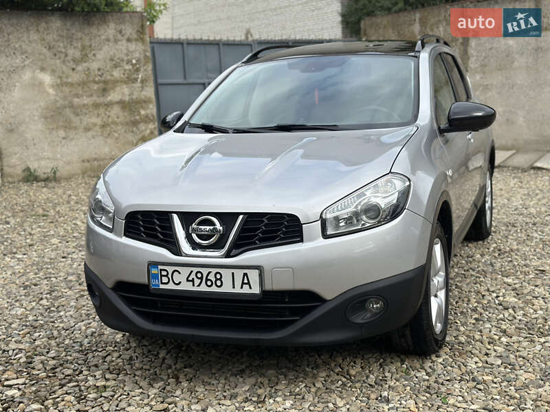 Позашляховик / Кросовер Nissan Qashqai+2 2013 в Стрию