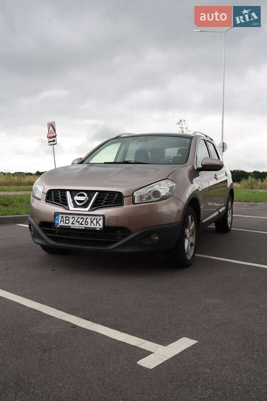 Позашляховик / Кросовер Nissan Qashqai+2 2010 в Вінниці фото 2 Позашляховик / Кросовер Nissan Qashqai+2 2010 в Вінниці