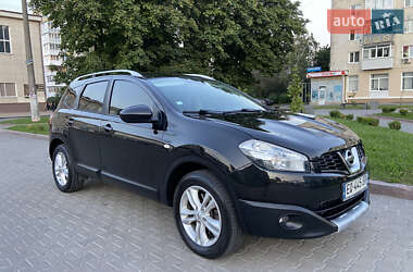 Позашляховик / Кросовер Nissan Qashqai+2 2013 в Звягелі