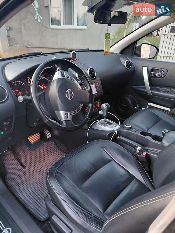 Внедорожник / Кроссовер Nissan Qashqai+2 2010 в Макарове