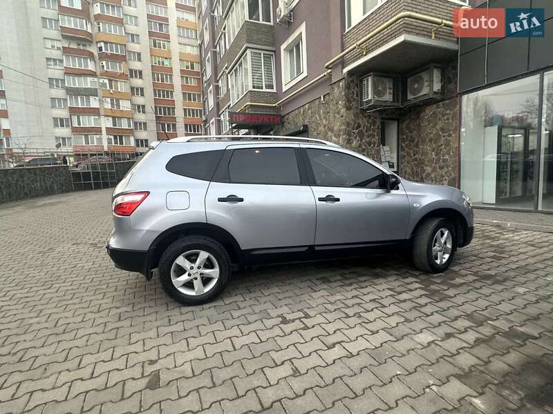 Внедорожник / Кроссовер Nissan Qashqai+2 2013 в 
