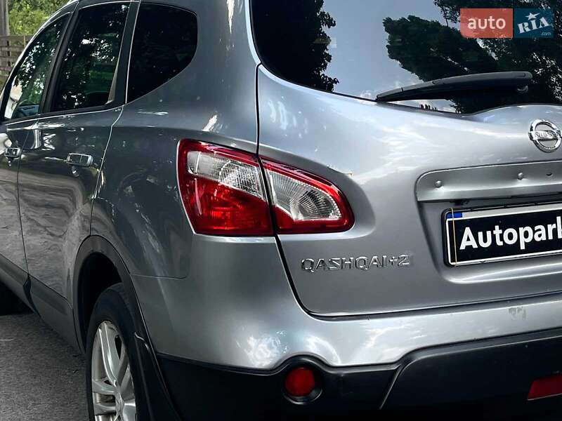 Внедорожник / Кроссовер Nissan Qashqai+2 2010 в Киеве фото 6 Внедорожник / Кроссовер Nissan Qashqai+2 2010 в Киеве