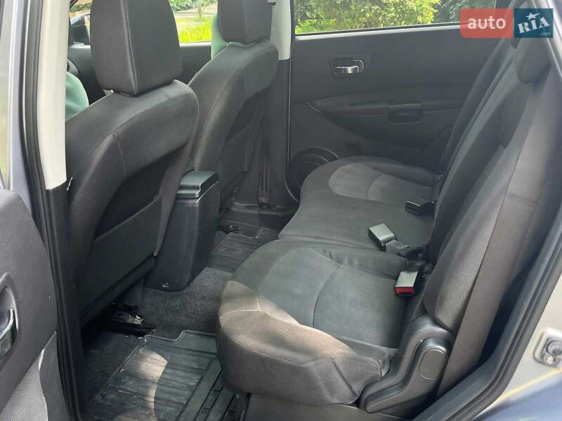 Внедорожник / Кроссовер Nissan Qashqai+2 2010 в Киеве фото 23 Внедорожник / Кроссовер Nissan Qashqai+2 2010 в Киеве