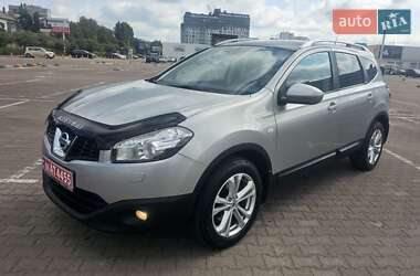 Позашляховик / Кросовер Nissan Qashqai+2 2010 в Житомирі