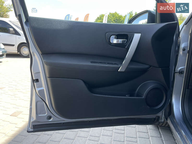 Позашляховик / Кросовер Nissan Qashqai+2 2011 в Бердичеві фото 23 Позашляховик / Кросовер Nissan Qashqai+2 2011 в Бердичеві