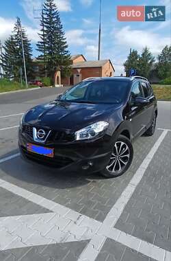 Внедорожник / Кроссовер Nissan Qashqai+2 2012 в Чернигове