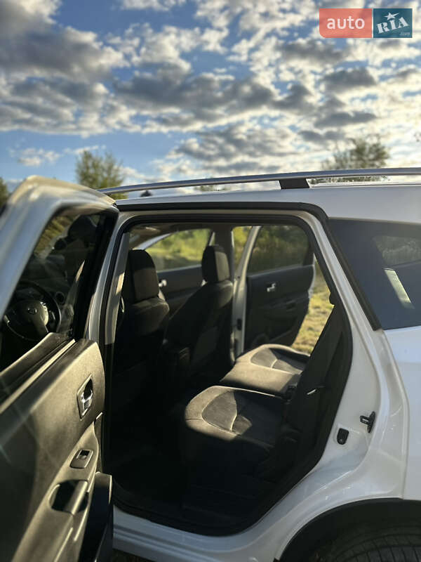 Внедорожник / Кроссовер Nissan Qashqai+2 2010 в Шептицькому фото 17 Внедорожник / Кроссовер Nissan Qashqai+2 2010 в Шептицькому